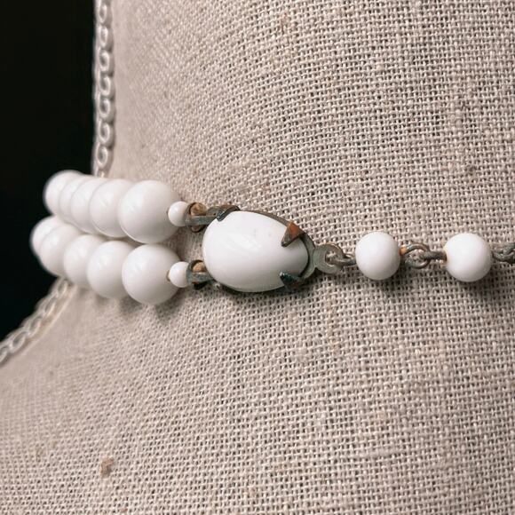 VTG 1950s Milk Glass Double Strand Choker Necklace Japan MCM Jewelry READ - Picture 16 of 16